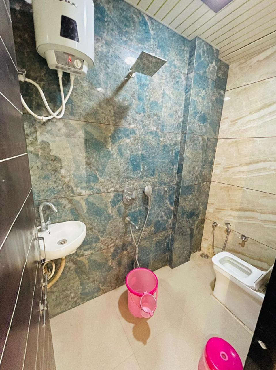 Hotel Shree Shyam Sharnam Godarpura 외부 사진